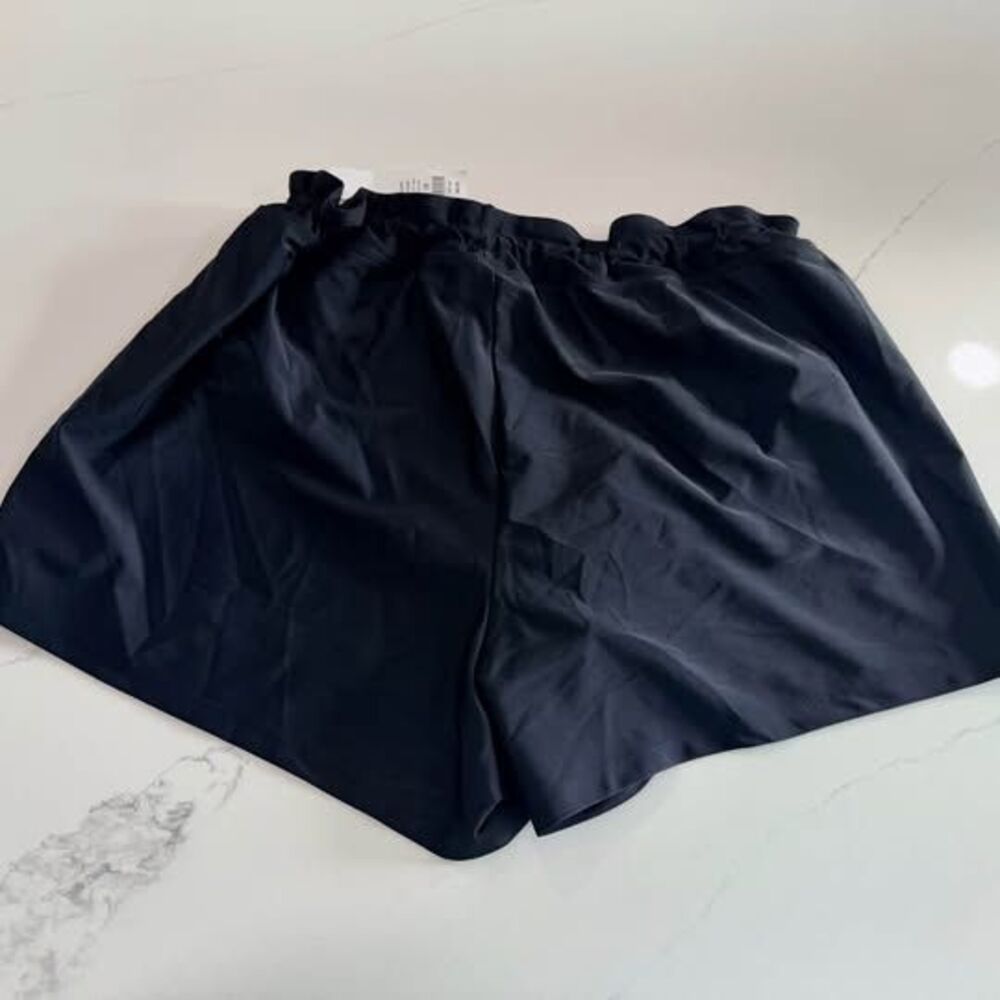 NWT 1X, Zelos black athletic shorts, 19”-23” waist 15” rise 3” inseam, C7507